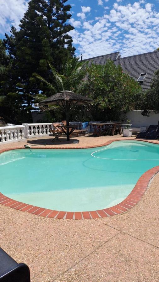 Lagoon Lodge Cape Town Bagian luar foto