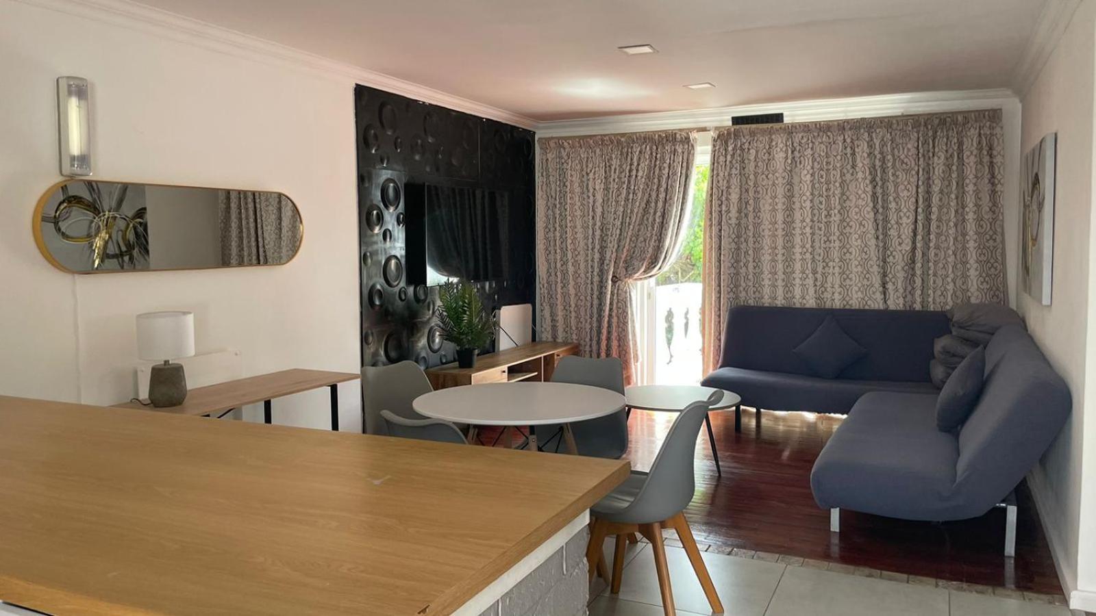 Lagoon Lodge Cape Town Bagian luar foto